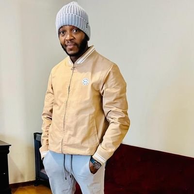 Like a cockroach... I easily adapt to new seasons of life.
Old Twitter account @Tata_Ka_Mabhulu
IG: @gcaga_omkhulu