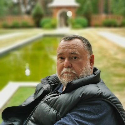 'WE ARE ALL JUST CIRCLING THE DRAIN' (G.Carlin).
Artist and Academic. Filmmaker & Podcaster.
There is a better way: have the courage to choose it!