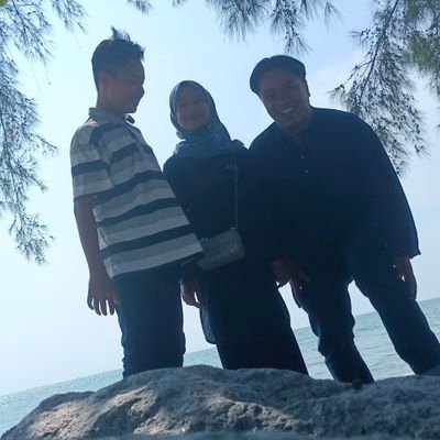 Dminds4's profile picture. a human lateral/literal thinker finding meaning in things...