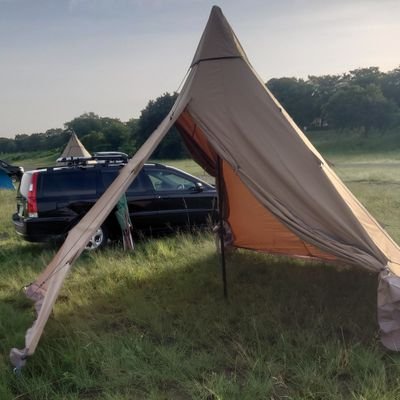 サイクリング🚴♀が好きでリトグリのコンサート🎤に行くオッチャンが、磯釣り🎣をしてたらキャンプ⛺🔰にハマッてしまった。
愛車に釣りとキャンプの道具を積んで、神奈川界隈を周回してま〜す。
キャンプは 初心者なので、いろいろ知りたいです。#キャンプ #サイクリング #釣り #リトグリ#オーディオ