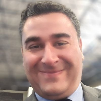 Passionate about coding and digital marketing. Building bridges between technology and people. React/NodeJS enthusiast. Making lives better, one line of code at
