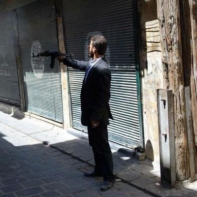 مع الجميع في قتال وإسقاط النظام
مستقل عن الفصائل والفصائلية
(مَن كَانَ يُرِيدُ الْعِزَّةَ فَلِلَّهِ الْعِزَّةُ جَمِيعًا ۚ إِلَيْهِ يَصْعَدُ الْكَلِمُ الطَّيِّب