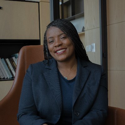 Tiffany Willis, IL& IN Realtor
Real Estate Company & Broker
Property & Project Manager | Negotiation Expert | City Property Consultants | Close With Tiff LLC