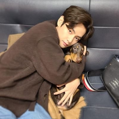 YClaire_'s profile picture. bro ,just chill'n here . 
🦖