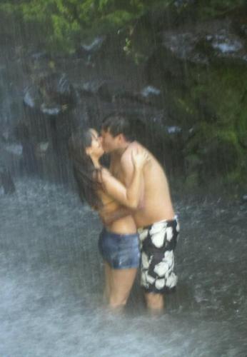 cladriazola's profile picture. 