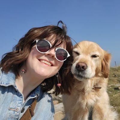 ErinMTFox's profile picture. PR & social, MA in Social Media Communications student at DCU, film-lover, sometimes stand-up comedy.