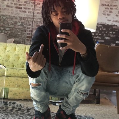 luhant_x23's profile picture. "if it ain bout a bag ion gaf , if yu ain wit me its fukk ya "  - Lul Antho