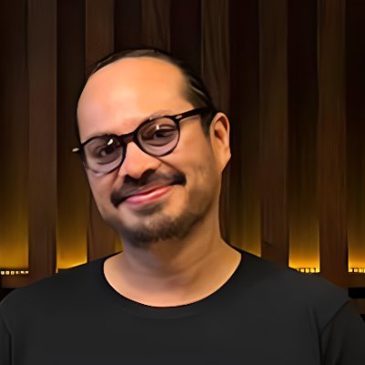 EspitiaJavi's profile picture. M.A. in Cultural Promotion and Development
Specialist in Performing Arts, Audiovisuals, Events and Digital Content Management.