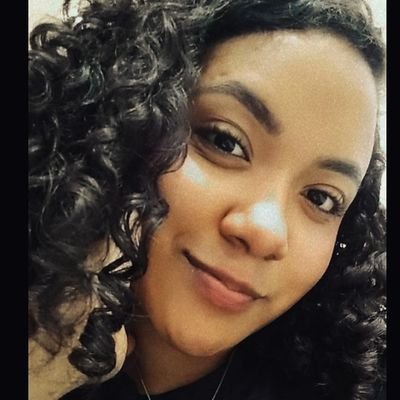 raquelrdgs6's profile picture. juro tentar escrever só coisa boa