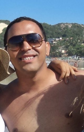 MessinhoSilva's profile picture. Estudante de Publicidade e Propaganda, Sagitariano,Palhaço,, Conselheiro amoroso, Xato, Estressado, Chocólatra, Coca-colatra,Prazer esse sou eu....