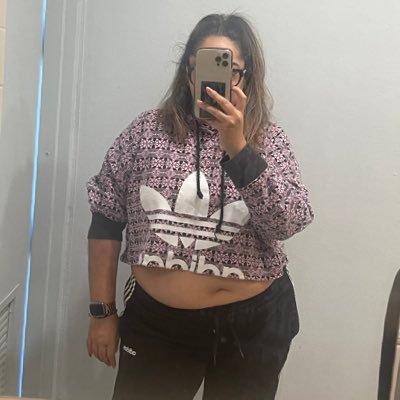 Kuromi314's profile picture. Welcome! Enter at your own risk! 👓🐢🏀🎧🍕🗼👩‍👧📖 ♌️👸🏻😘🦔🌵