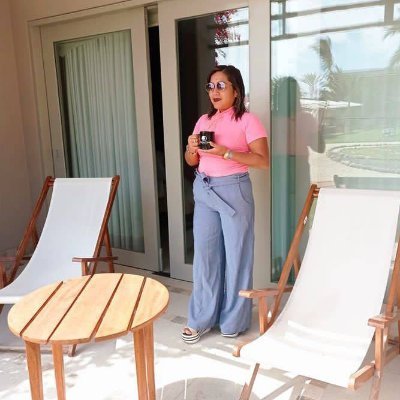 nel_beck's profile picture. 