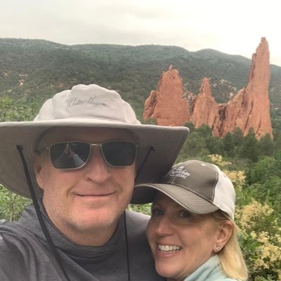 Blessed with 2 great kids MU 🩺🦬 UC ⚾️ 🦅 Married to a hot 🔴RIP Gunner🐶Cincinnati Reds⚾️Who Dey🏈🇺🇸🇺🇸🇺🇸🇺🇸