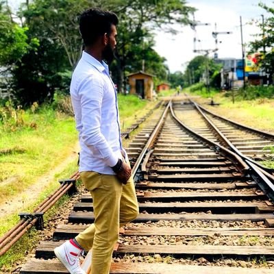 DulajWimuk5900's profile picture. 