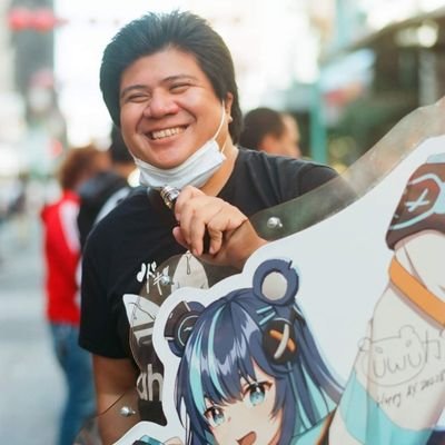 Proud Uruka Standee Owner Photographer and novice vtuber clipper https://t.co/b2LgdFiEZF… https://t.co/kKVxvba4oH…