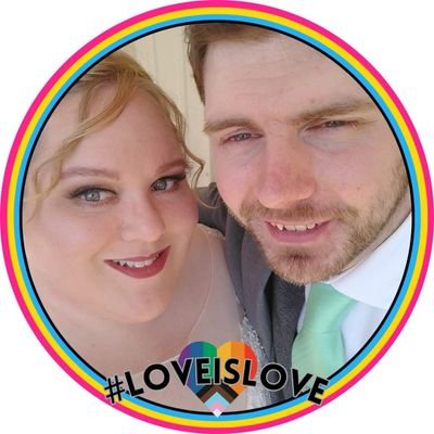 🌈Graphic Designer and Social Media Specialist for @guildsofwow | Lover of video games, and all things nerdy, and my husband @ThisIsBooman61