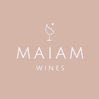 グラス一杯分の幸せワイン🍷 株式会社MAIAMが生産地を訪れ、厳選したフランス全土のワイナリーのワインを、ワイナリーが認めたボルドーWIT社の特許製法によりグラス一杯分100mlずつ真空状態で瓶詰め。最高品質の素晴らしいワインをお届けしています✨