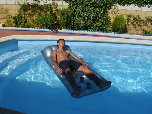 ArTu_94's profile picture. Se nos conoce por nuestros actoS.1994