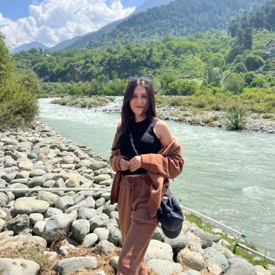 sochnabandkrr's profile picture. oh yeah, definitely an over thinker.