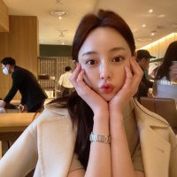なつこ (@farooqnovins) Twitter profile photo