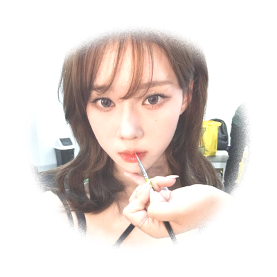 am8rsung's profile picture. ♥ ... 작은 성채. ୨୧︩︪˖ׄ  𝕣aising my elegy thru jisung’s and GG's adorable photocard!