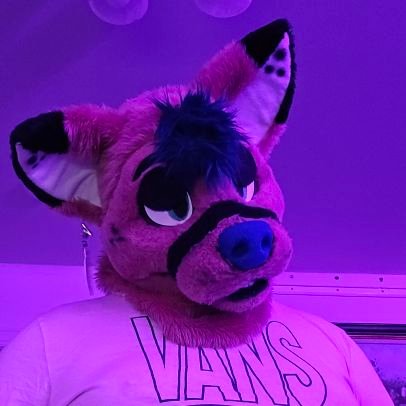 chubby pink doggo what more could ya ask for? |md dawg|Dms open| bark!| 20 | 🔞minors dni