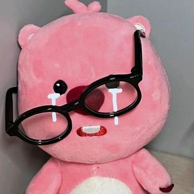 studyblue00's profile picture. #studytwt  :  let's be reality
 . . !24   — INTJ 🎧💻📚