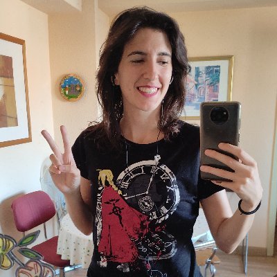 Cristniss's profile picture. Alma de dragón.
Buscando historias en forma de rol, videojuegos, series y libros. 🎲🌒🕹🎬📚
Live a life you will remember 🔥🌍 "I swear I lived..."