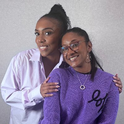 Celebrating unapologetically Black women 🥂 By @lealevers & @roshanroberts_  ✨ A digital safe space for Black women across the globe