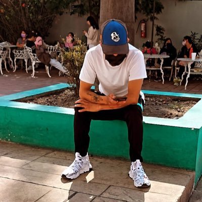 ValentinCo33084's profile picture. 