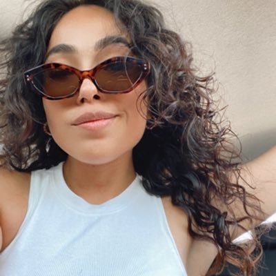 DeeyMtz's profile picture. 