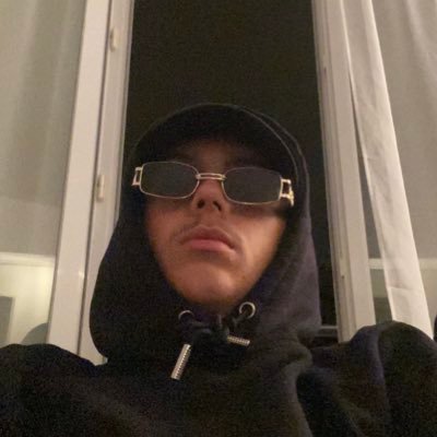 Spirit_Akimbo's profile picture. Ici ça s’la met 😭