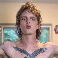 idubbbz (@idubbbz) 's Twitter Profile Photo idubbbz (@idubbbz) 's Twitter Profile Photo