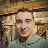 Elektroniker's profile picture. Unternehmer / DevOps / Kaufmann / Wer das Leben zu ernst nimmt, braucht eine Menge Humor, um es zu überstehen / @AS210633 & AS202627 / 🏳️‍🌈 / 🇩🇪&🇦🇹