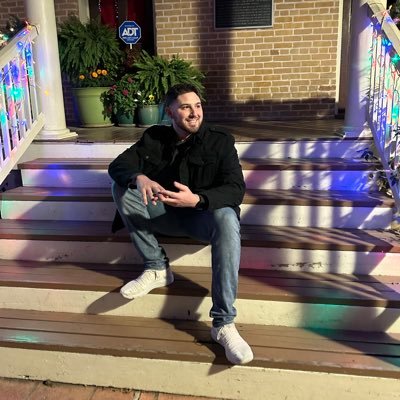 | My tweets consist of sports, movies, shows, video games #RavensFlock #GoSpursGo