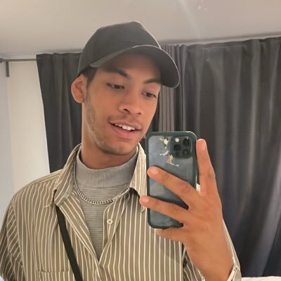 kelyan_n's profile picture. .