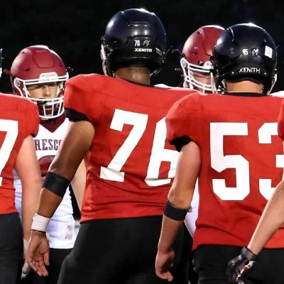 Class of/25. (#76) Somerset High School (WI) {6'1, 260} {Bench 280} {Hex bar DL475} { 40 yard dash 5.4} {Defensive Tackle And End} {Offensive Guard And Tackle}
