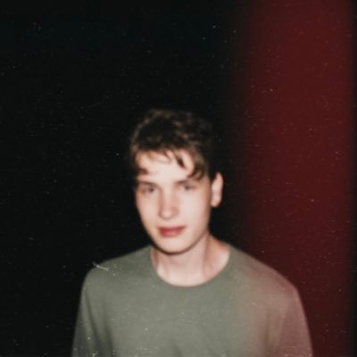 lewandrewski's profile picture. Ruled by the moon, characterized by the crab 🦀🦀