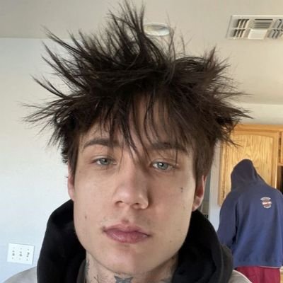 lucijzdn's profile picture. por si tw me odi4