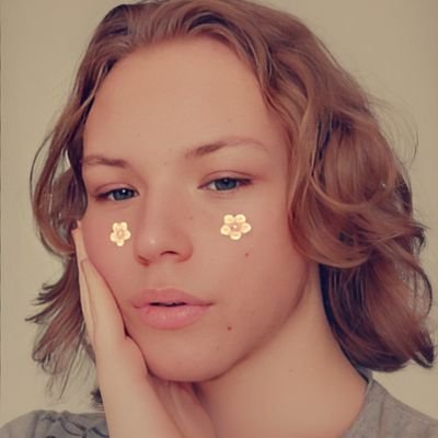 _LaChrisGa_'s profile picture. Rendons nous compte de la chance qu'on a de partager la terre avec Lady Gaga.