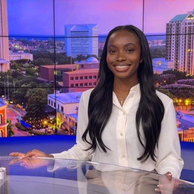 TynisaSeniorTv's profile picture. FIU💙| Digital Communications and Media Major| Aspiring News Anchor| @abc27 Former Intern