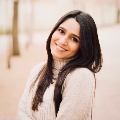 bparks_'s profile picture. Writer. 👩🏽‍💻 One day I’ll get these tweets published. 😤