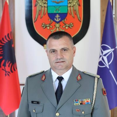 Adresa zyrtare e Shefit të Shtabit të Përgjithshëm të FA -
The official account of Chief of General Staff of Albanian Armed Forces