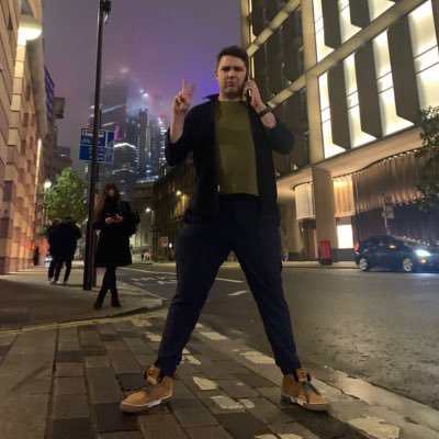 Views are probably someone else's...
Peter Pan wannabe, 4 kids, 1 amazing wife, trying to create an incredible life. 🏄♂️✈️🥰