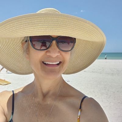 ADeeDee_me's profile picture. '70 the New 50, my a$$!' Awaiting the Great MAGA reset. Please, no DMs cause Mr Chinup no like