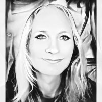 Jennifer Rose (@ponyroze) 's Twitter Profile