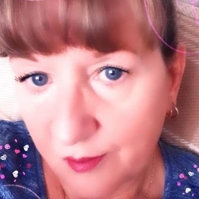 HelenWillPros64's profile picture. Woke as fuck, stay at home Mum who cares for a 36 yr old brain injured son, due to a hit and run, drunk driver. #ToriesOut