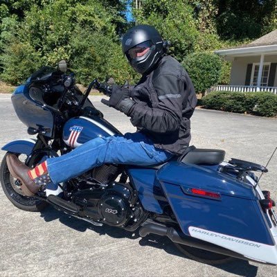 Rob_Molter's profile picture. Navy Vet (GSE) USS Thomas S. Gates CG-51 / Master Electrician who loves God, family, and motorcycles.