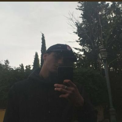 Tetra_IIII's profile picture. me estoy cayendo pa arriba