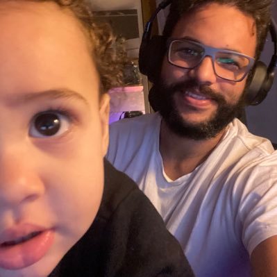 0xh3lt0n's profile picture. Engineer learning how to code at his 30s